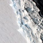 2017_LarsenC-detail_photo_2016315_lrg_nasa